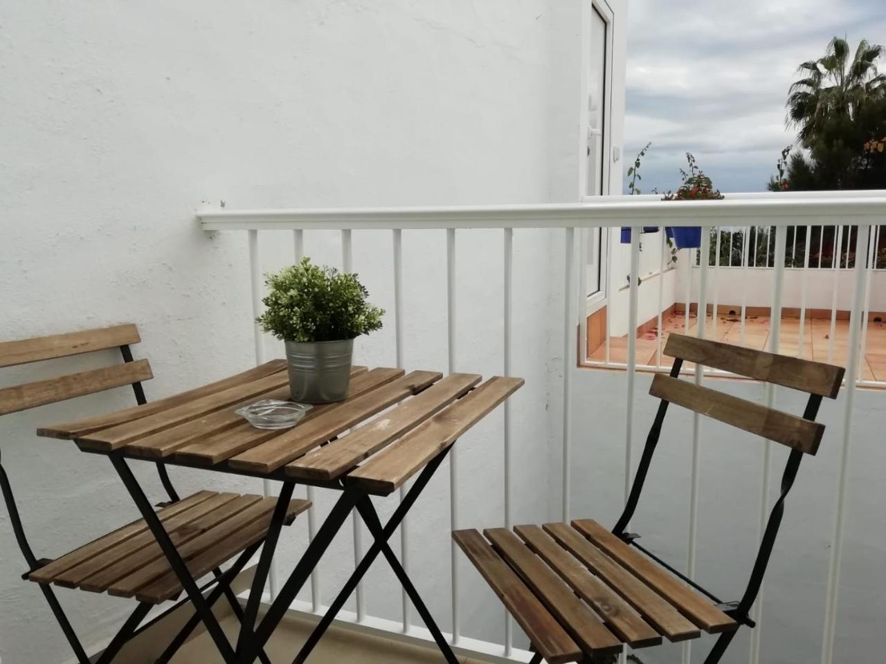 Hostal Tres Soles Nerja Exterior foto