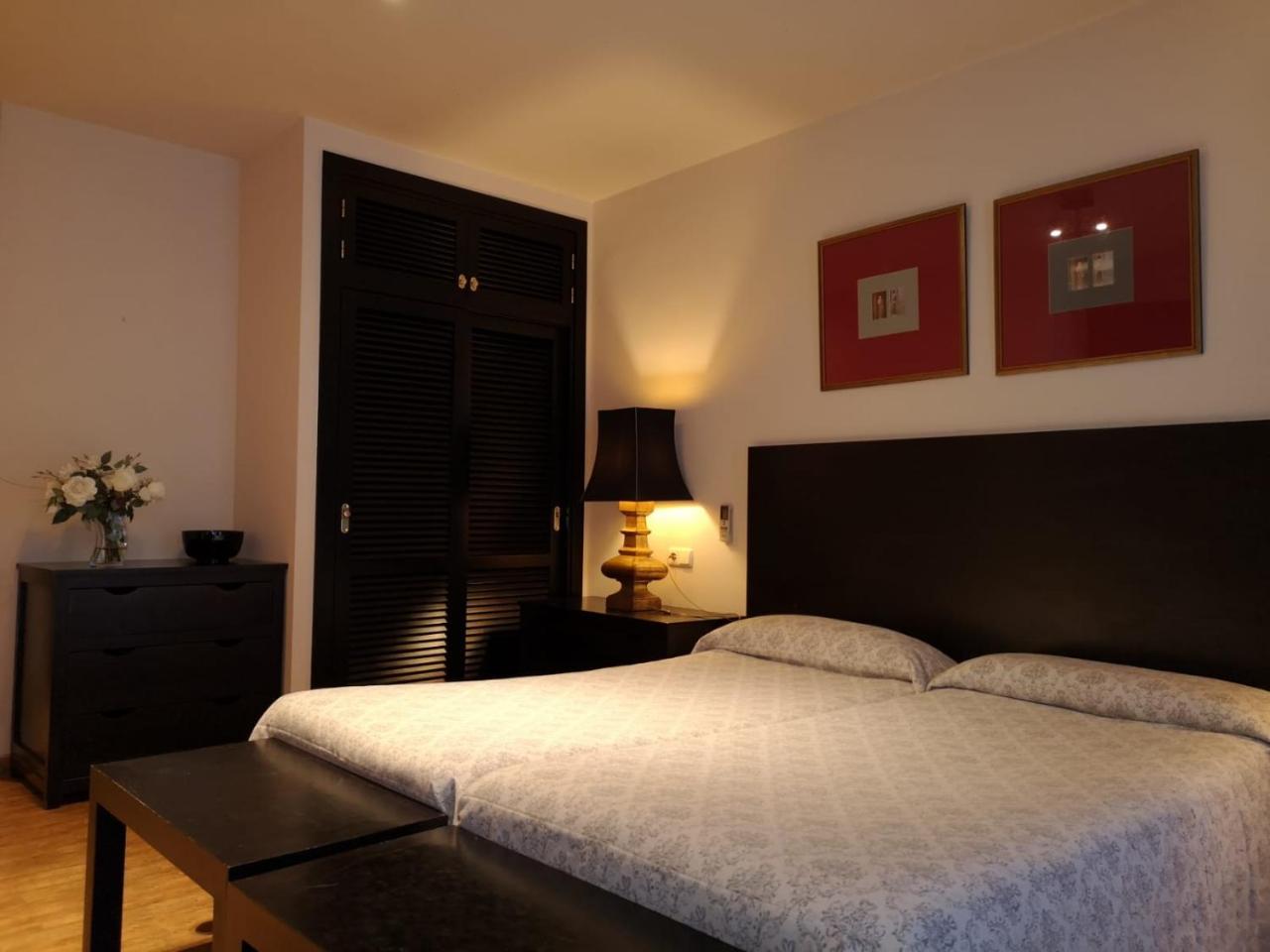 Hostal Tres Soles Nerja Exterior foto