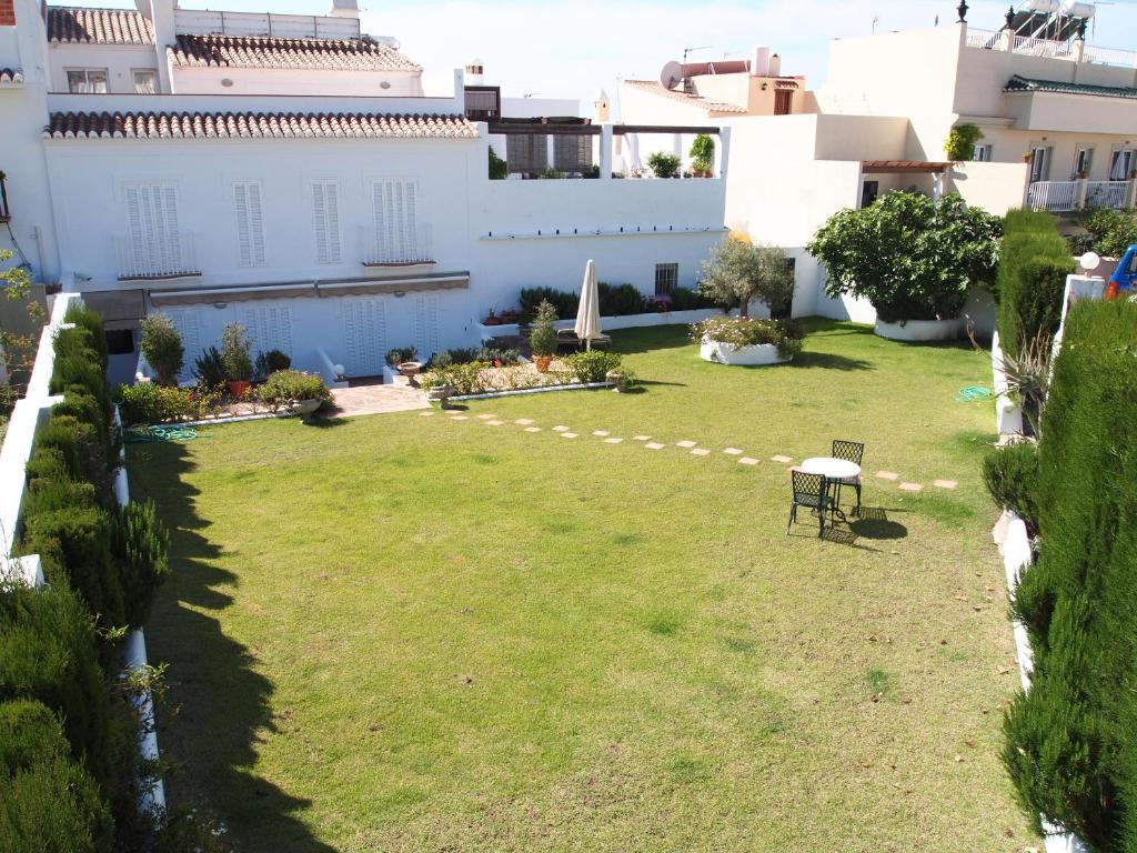Hostal Tres Soles Nerja Zimmer foto
